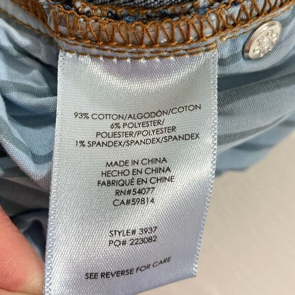 CAbi Jeans Women’s 2 Blue Denim #3937 Slim Boyfriend Low Rise Two Tone Star - Picture 9 of 13